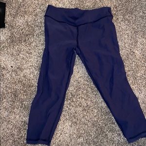 cropped ivivva yoga pants